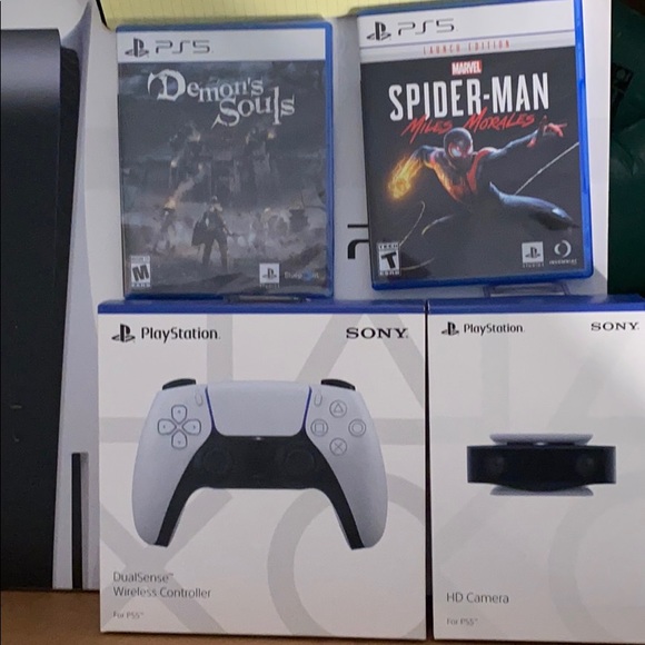 Ps5 Bundle - Picture 2 of 3